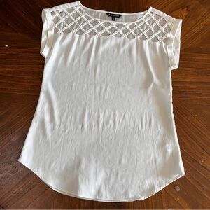 Express Cream Ivory Criss Cross Open Neckline Detail Womens size small S